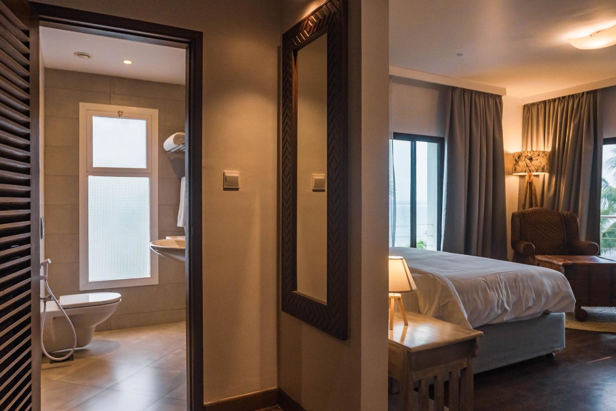 คอรัล บีช โฮเทล ดาร์ เอส ซาลาม Hotel ดาร์เอสซาลาม ภายนอก รูปภาพ